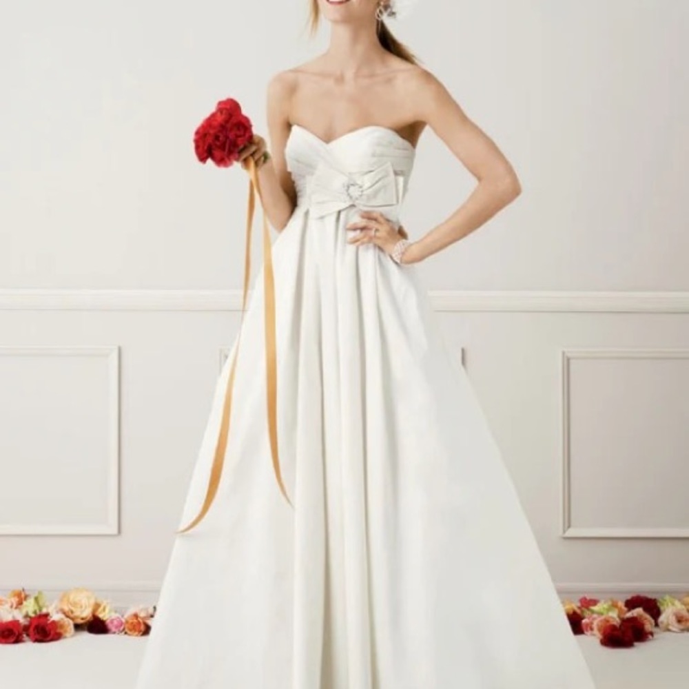 David’s bridal Galina Wedding dress